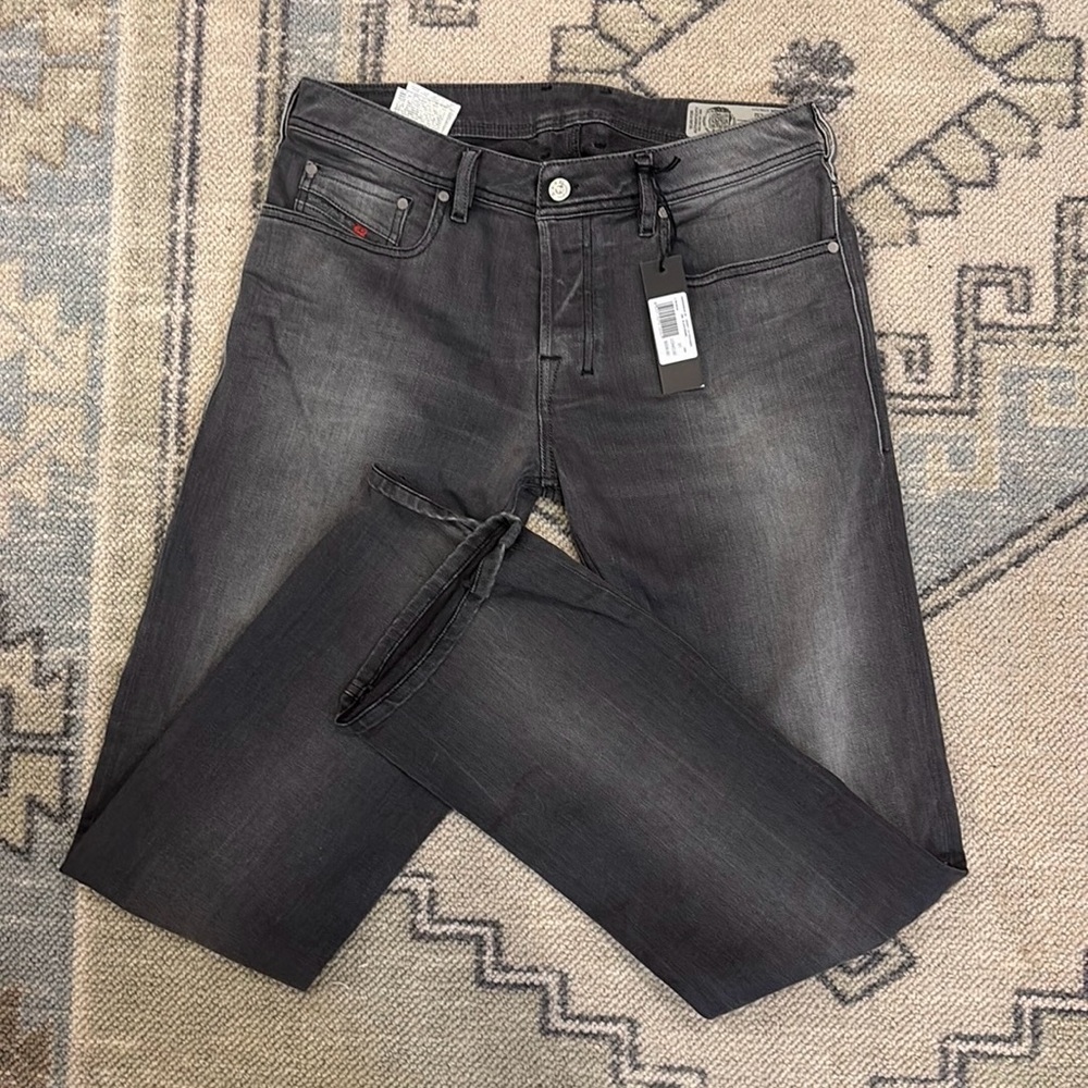 NWOT Diesel Zantiny size 31x32
